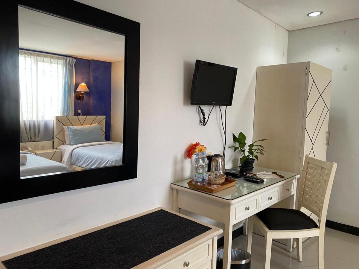 בנדונג La Nostalgie Boutique Guest House מראה חיצוני תמונה
