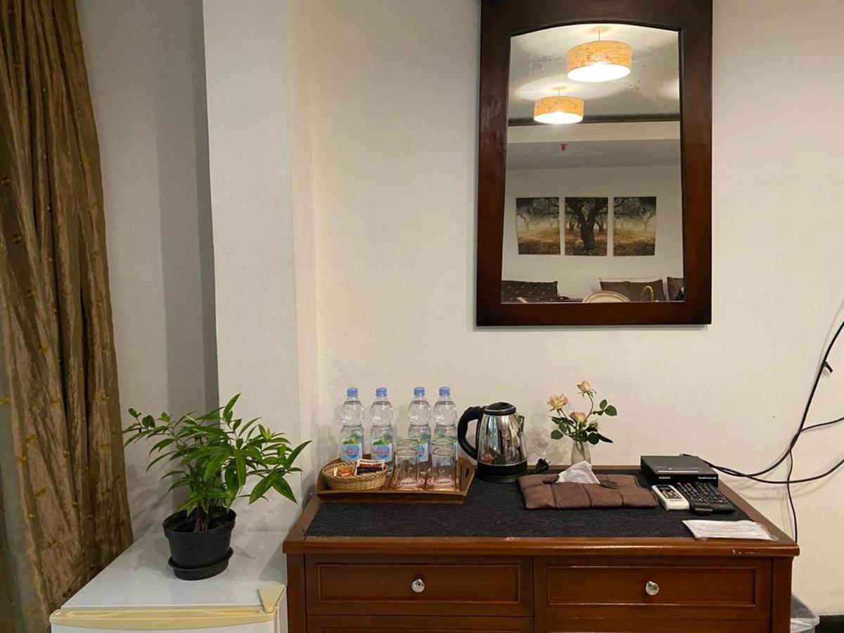 בנדונג La Nostalgie Boutique Guest House מראה חיצוני תמונה
