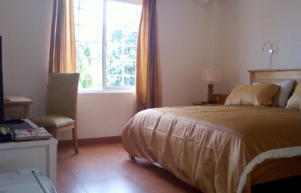 בנדונג La Nostalgie Boutique Guest House מראה חיצוני תמונה
